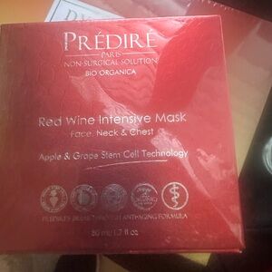 Predire Red Wine Intensive Mask - Red